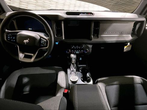 New 2025 Ford Bronco Big Bend image 5