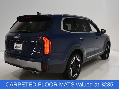 Used 2025 Kia Telluride S AWD/4WD image 4