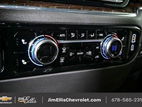 Used 2024 GMC Sierra 1500 Elevation image 17