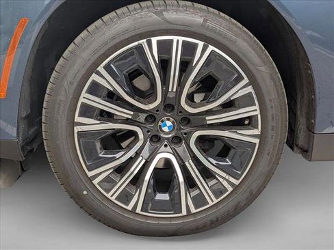 Used 2025 BMW X3 xDrive30i w/ Premium Package image 25