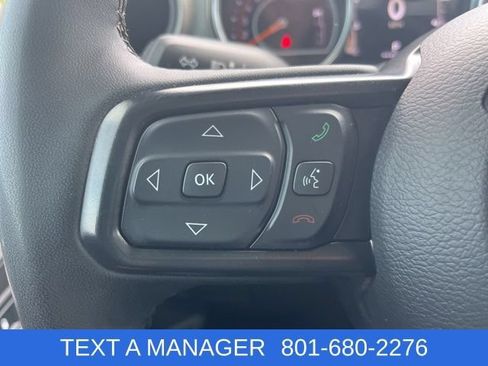 Used 2023 Jeep Gladiator Sport AWD/4WD image 26