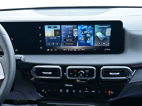 New 2026 Nissan Sentra SR image 16