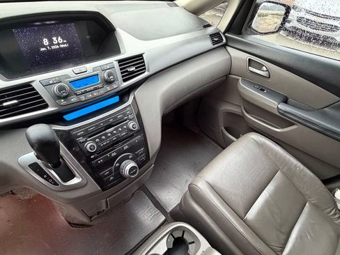 Used 2012 Honda Odyssey Touring image 19