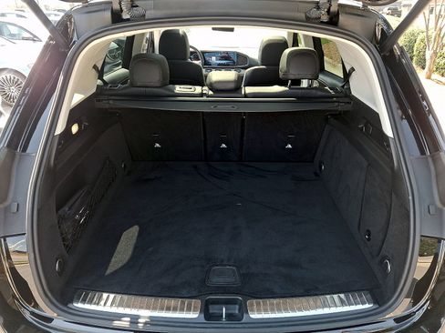 Used 2024 Mercedes-Benz GLE 350 4MATIC w/ AMG Line Exterior image 30