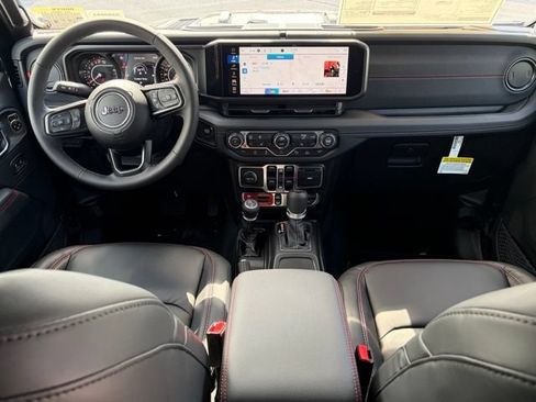 New 2026 Jeep Gladiator Rubicon AWD/4WD image 34
