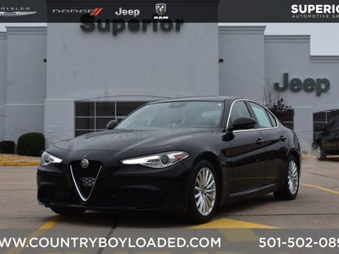 Used 2021 Alfa Romeo Giulia Sprint w/ Sun & Sound Package image 1