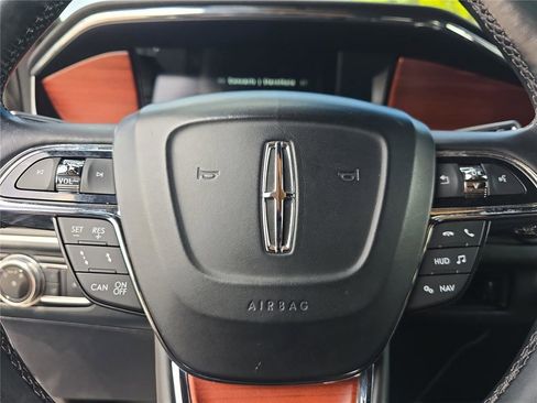 Used 2021 Lincoln Navigator L Reserve image 28