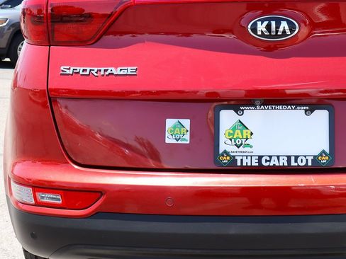 Used 2019 Kia Sportage EX w/ EX Technology Package FWD image 19