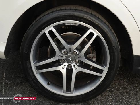 Used 2018 Mercedes-Benz GLE 43 AMG 4MATIC w/ Premium 3 Package image 11