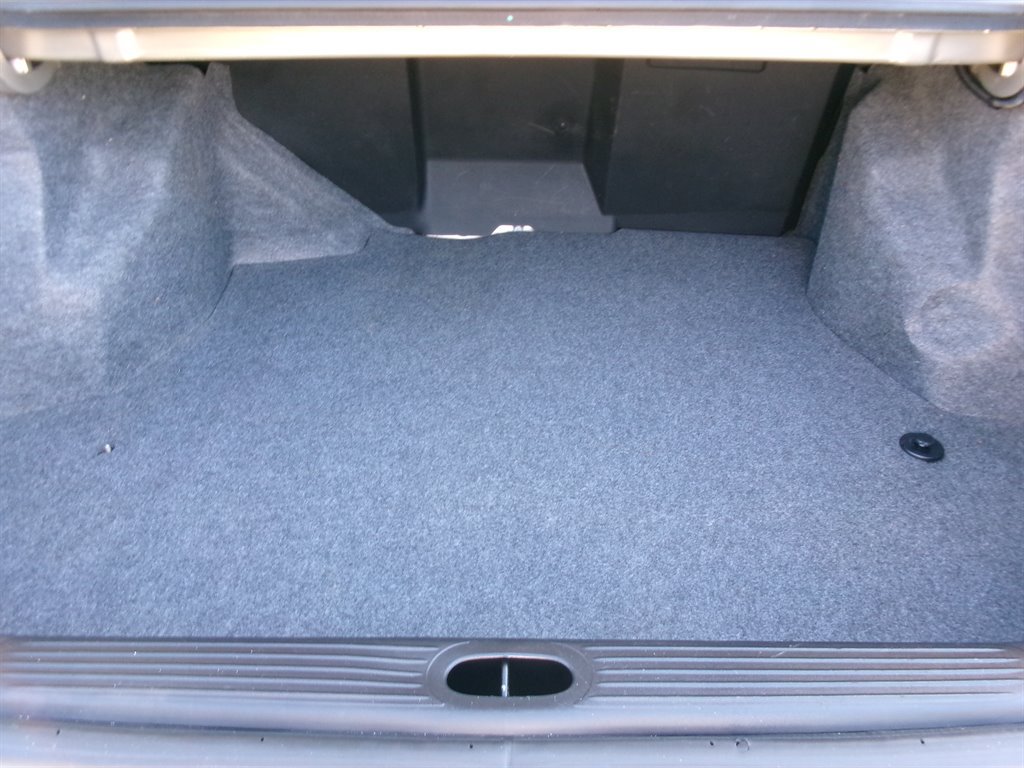 Used 2005 Buick Le Sabre Custom w/ Leather and Comfort Group FWD image 40