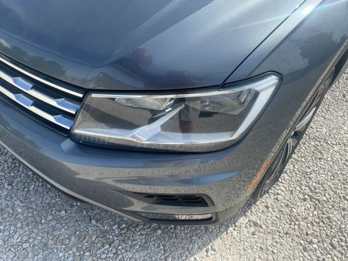 Used 2018 Volkswagen Tiguan SEL FWD image 9