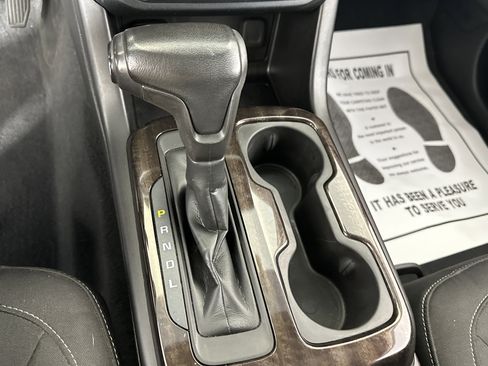 Used 2019 GMC Canyon SLE w/ Driver Alert Package image 27