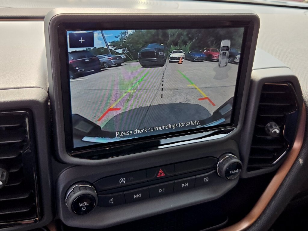 Used 2022 Ford Bronco Sport Outer Banks w/ Tech Package AWD/4WD image 25