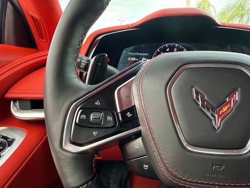 Used 2024 Chevrolet Corvette Z06 RWD image 32