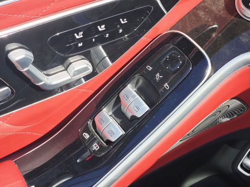 Used 2023 Mercedes-Benz S 580 4MATIC Sedan w/ AMG Line image 22