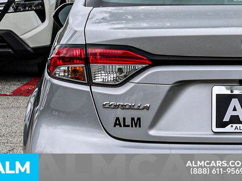 Used 2023 Toyota Corolla LE image 13