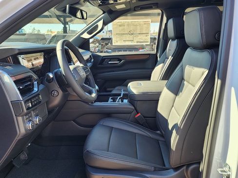 New 2026 GMC Yukon XL Denali w/ Sun & Power Step Package image 15