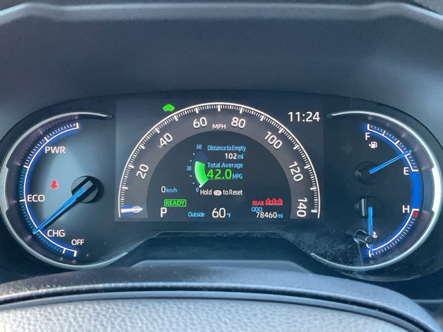 Used 2024 Toyota RAV4 LE AWD/4WD image 25