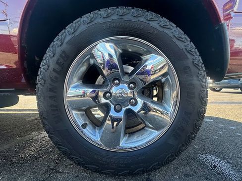 Used 2018 RAM 1500 Express w/ Express Value Package image 6