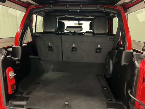 Used 2023 Jeep Wrangler Unlimited Rubicon 4xe w/ Safety Group image 12