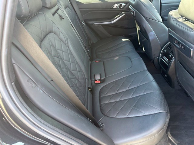 Used 2023 BMW X5 xDrive40i AWD/4WD image 11