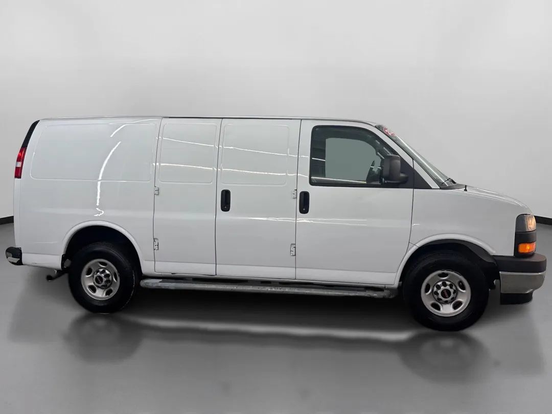 Used 2022 GMC Savana 2500 w/ Driver Convenience Package RWD image 11