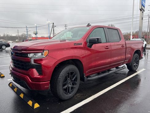 Used 2023 Chevrolet Silverado 1500 RST image 3