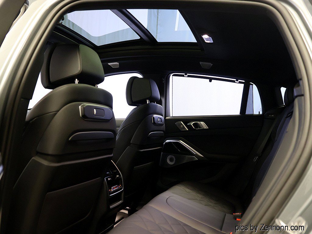 Certified 2027 BMW X6 M60i AWD/4WD image 13