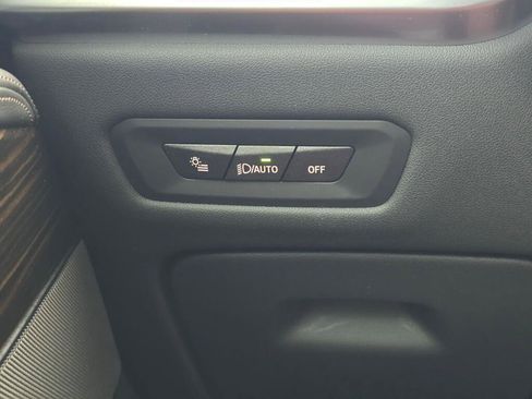 Used 2025 BMW X5 xDrive50e image 26