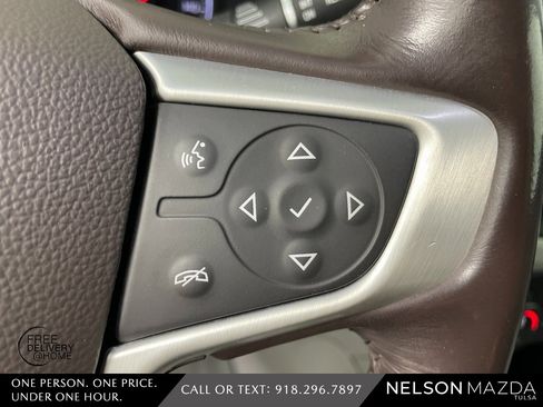 Used 2019 GMC Acadia SLT image 28