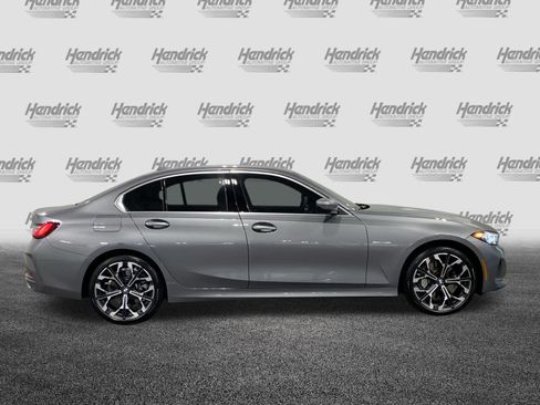 Certified 2025 BMW 330i Sedan w/ Premium Package RWD image 9