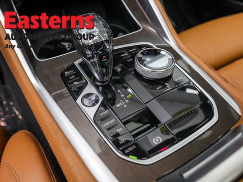 Used 2022 BMW X6 xDrive40i w/ M Sport Package image 23