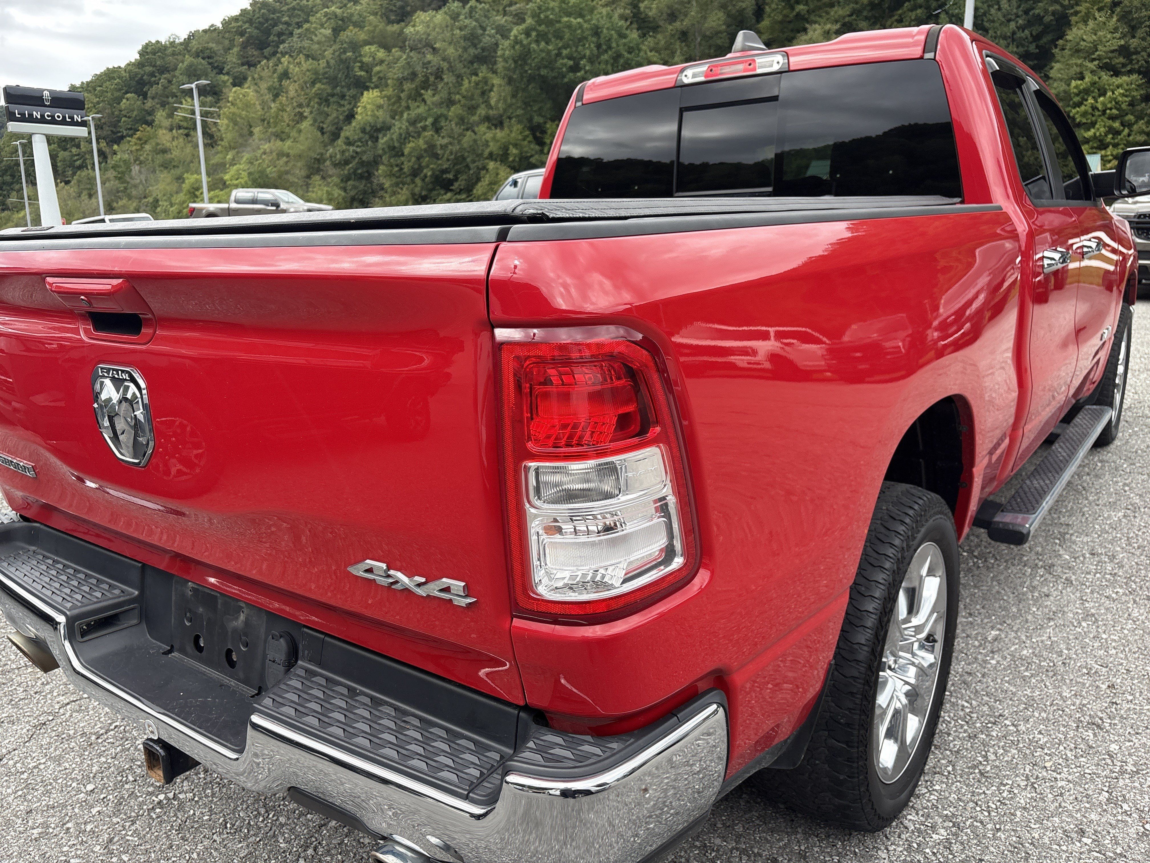 Used 2021 RAM 1500 Big Horn AWD/4WD image 4