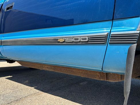 Used 1995 Chevrolet Silverado 1500 4x4 Regular Cab image 23
