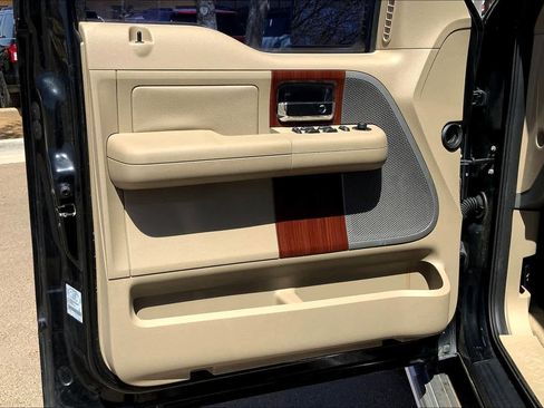 Used 2006 Ford F150 Lariat image 21