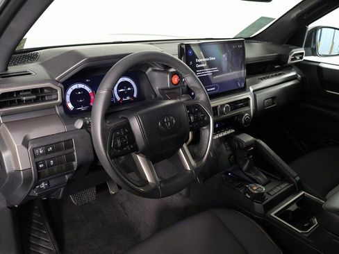 Used 2024 Toyota Tacoma TRD Off-Road image 7