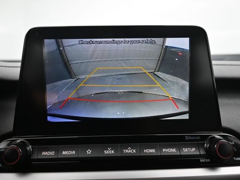 Used 2020 Kia Forte LXS FWD image 16