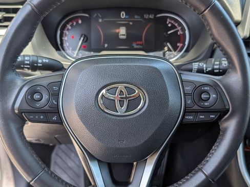 Used 2024 Toyota RAV4 Adventure AWD/4WD image 18