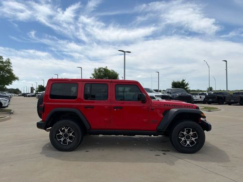 Used 2019 Jeep Wrangler Unlimited Rubicon AWD/4WD image 6