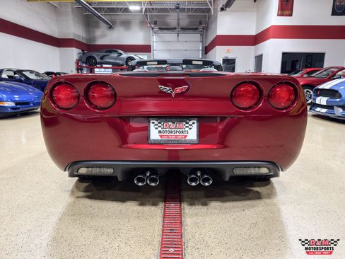 Used 2007 Chevrolet Corvette Convertible w/ Preferred Equipment Group image 4