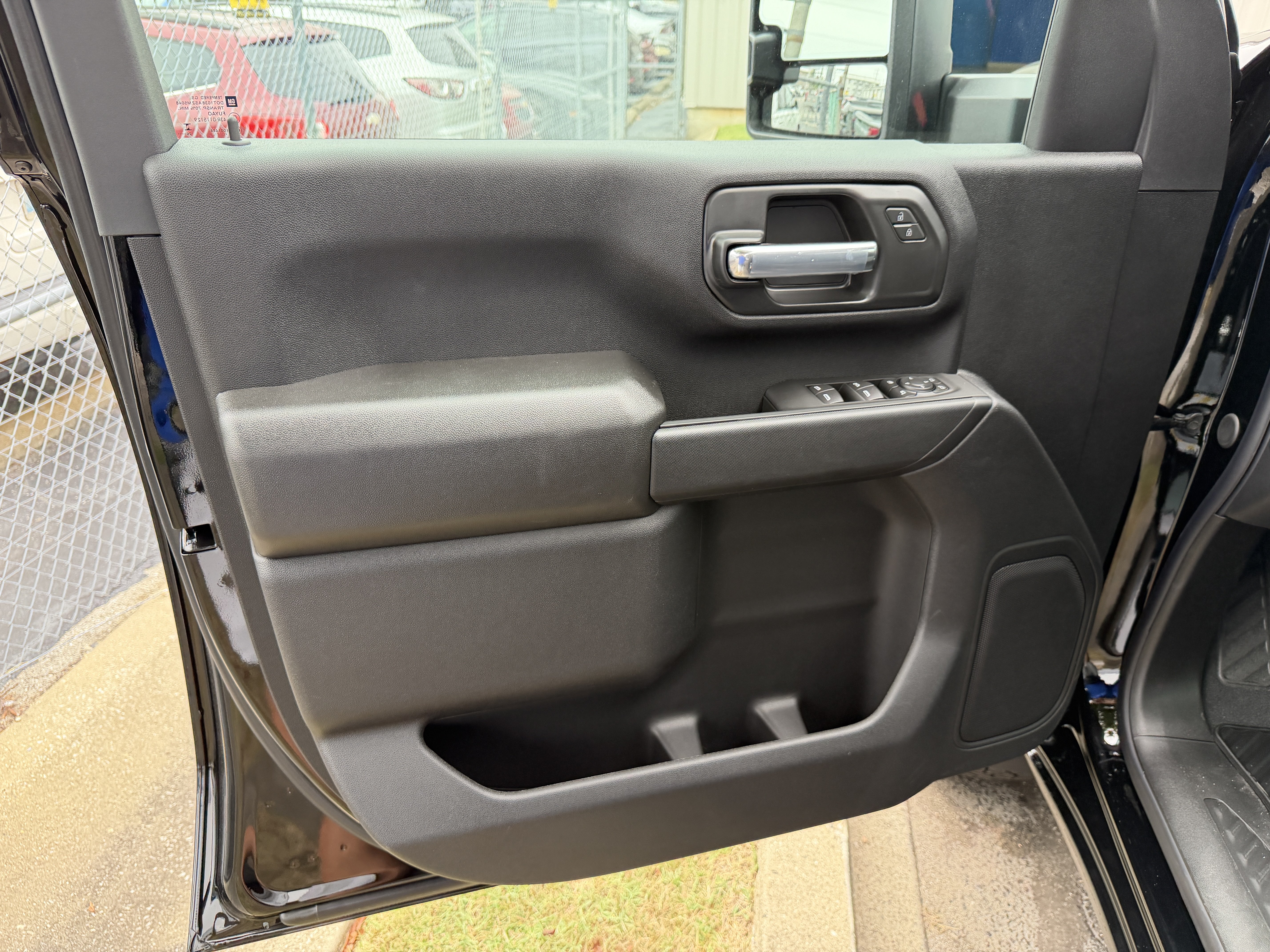 New 2026 Chevrolet Silverado 2500 Custom w/ Custom Value Package AWD/4WD image 10