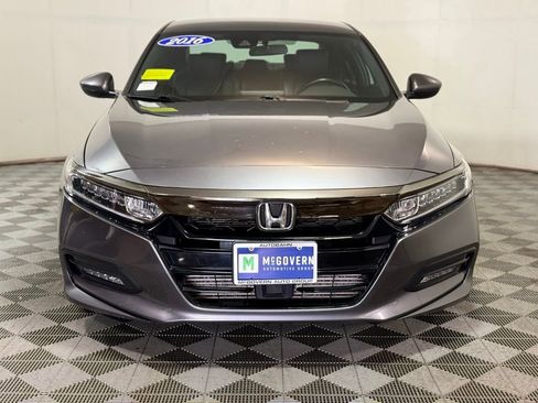 Used 2018 Honda Accord Sport image 10