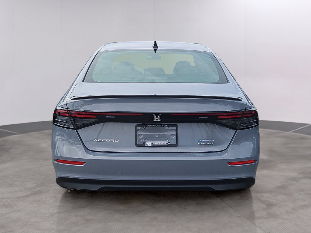 Used 2025 Honda Accord Sport image 5