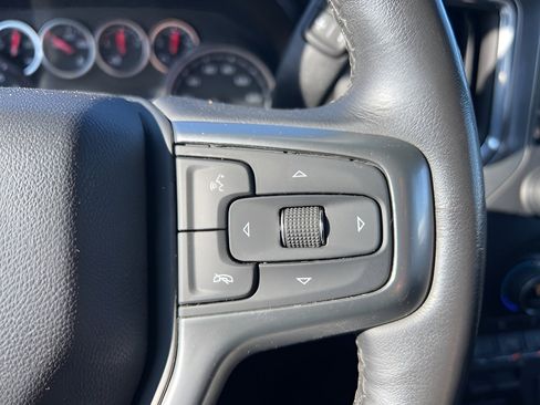 Used 2020 Chevrolet Silverado 1500 RST image 18