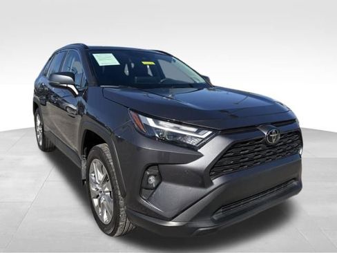 Used 2024 Toyota RAV4 XLE Premium image 1
