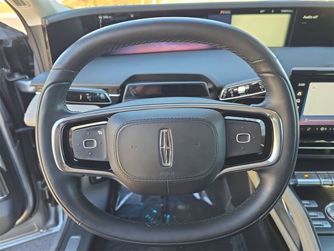 Certified 2024 Lincoln Nautilus Reserve w/ Equipment Group 203A image 31