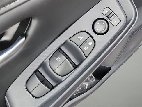 New 2025 Nissan Sentra SV w/ All-Weather Package FWD image 12