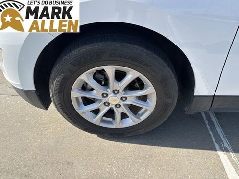 Used 2018 Chevrolet Equinox LT FWD image 7