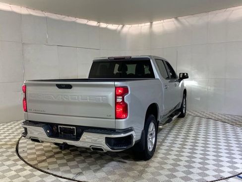 Used 2019 Chevrolet Silverado 1500 LT w/ All-Star Edition image 17