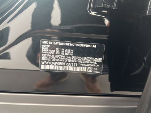 Used 2024 BMW i4 eDrive35 w/ Premium Package image 22